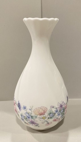 Vintage wedgewood bud - wedgewood,