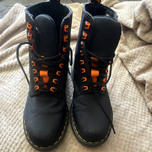 Martens 1460 women - martens,