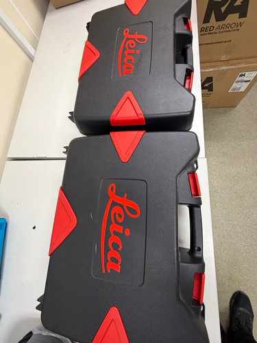 Leica surveying equipment kit - equipment,