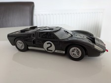 Ford GT40 Universal Hobbies 1/18 Scale Model Car #3008 No Box