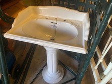 Sanitan wash hand basin and pedestal