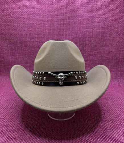 Cowboy cowgirl hat in beige - cowboy,