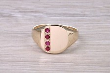 Four natural rubies set yellow - natural,