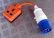 16A CARAVAN type HOOK UP PLUG to HIGH VIS 13A SKT ADAPTER GENERATOR LEAD 230V  