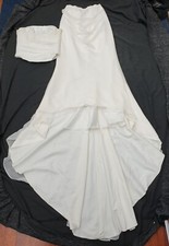 AMANDA WYATT Ivory/Off White Gorgeous  Bridal Dress Size 14/16