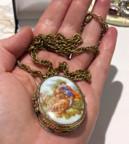 Vintage fragonard porcelain - vintage,