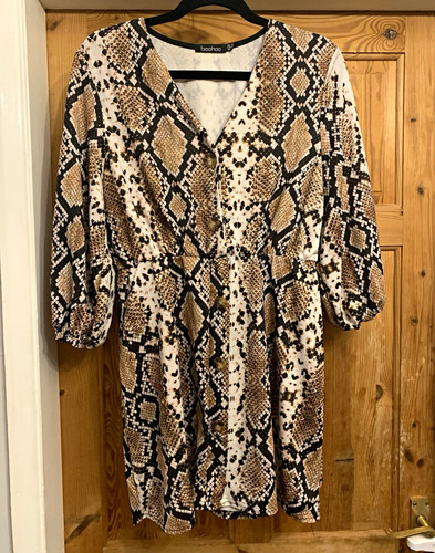 Boohoo women size brown - women’s,