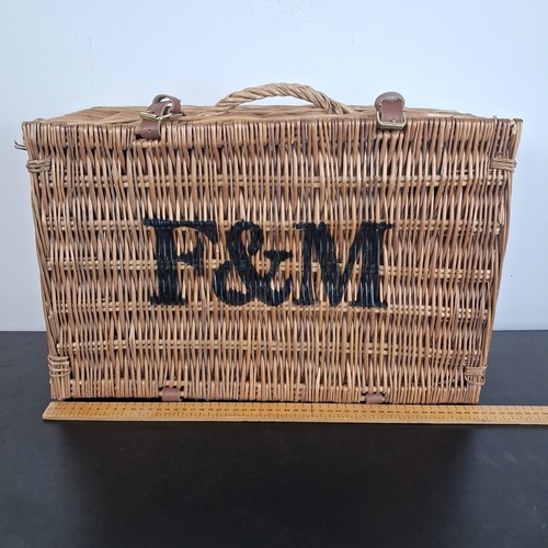 Fortnum mason m - fortnum,