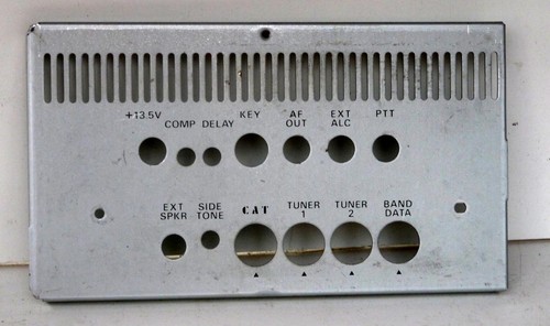 Yaesu 840 back - back, panel