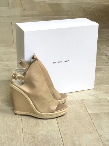 Balenciaga beige leather - beige, glove