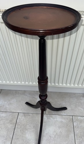 Vintage hard wood - vintage,hard, wood,turned