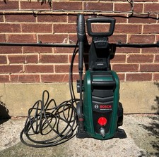 Bosch Universal Aquatak 135
