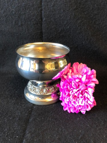 Vintage silver plate bowl - silver,