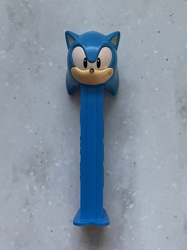 Sonic the hedgehog pez - the,