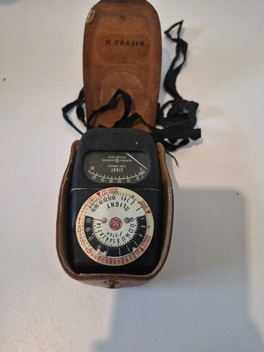 Vintage exposure meter - ge,