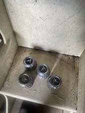 TOYOTA CELICA CARINA TA40 1978-1982 CENTRE CAPS WHEEL