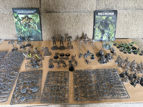 Warhammer 40k necron - warhammer,