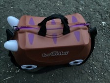 Gruffalo Trunki Ride On Hand