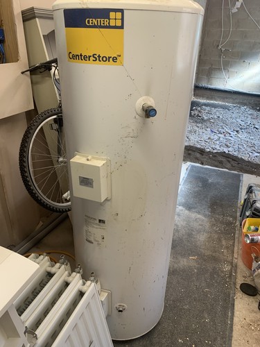 Center store indirect unvented - center,