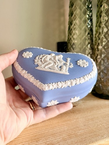 Vintage wedgwood blue - vintage,