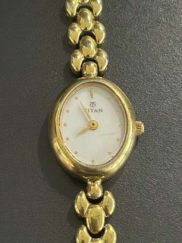 Titan 340yab ladies watch - titan,
