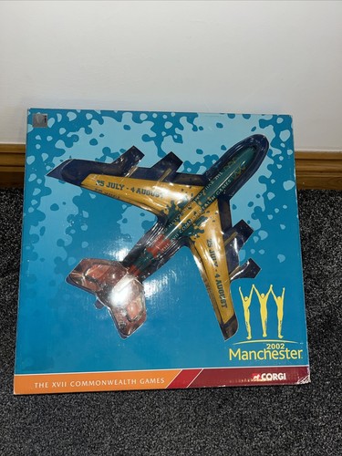 New corgi boeing 707 - corgi,