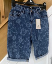 TU Size 10 Blue Floral Print