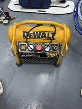 DEWALT DPC6MRC-QS Air Compressor