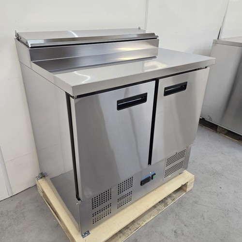 Counter fridge pizza prep - counter,