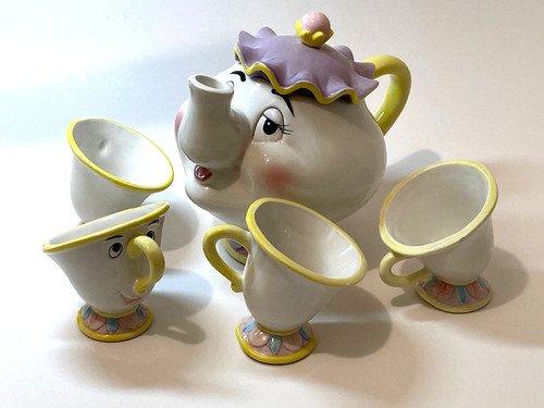 Vintage disney ceramic beauty - vintage,