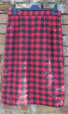 Red & Black Heather Valley