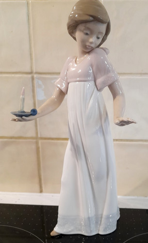 Nao lladro figurine to - figurine, "to