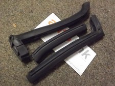 Soft top r/h rubber side seal
