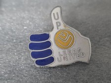 Leeds United FC SC LUFC Pin Badge Elland Road Utd White  Rare Leeds Thumbs Up