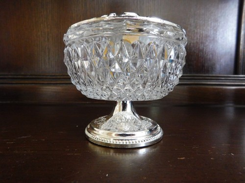 New boxed vintage silver - new,