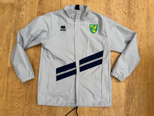 Norwich city football - fc, rain