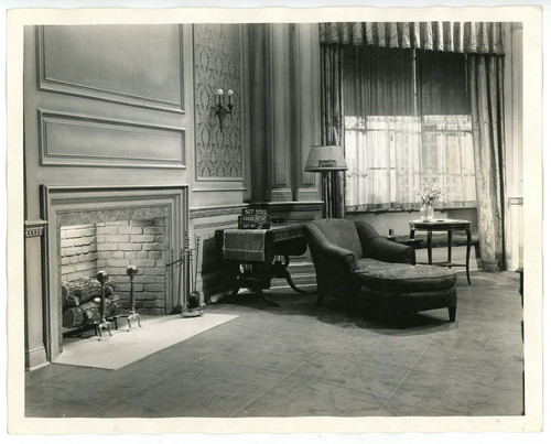 Vintage 8x10 production photo - 8x10,