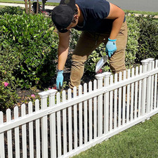 No Dig 2Ft White Vinyl Picket