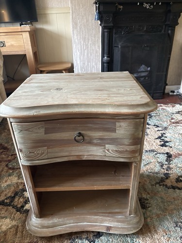 Loaf bedside table - loaf,