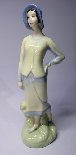 Royal doulton vintage figurine - doulton,