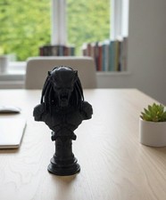 Predator Yautja Bust Statue 3D
