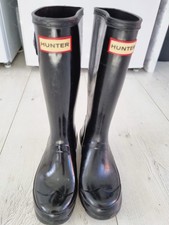 Hunters wellies