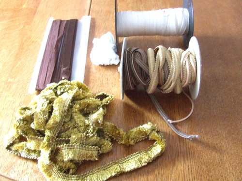 Assorted quantity vintage - quantity, of