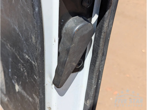 Vauxhall vivaro rear loading - vivaro,