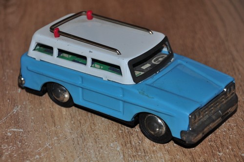 Vintage tin friction car - friction,