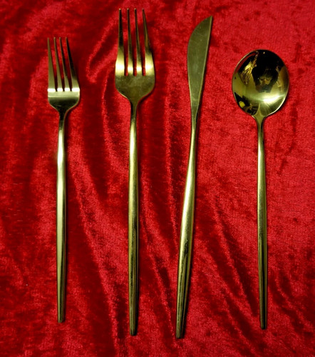 Setting gold cutlery set - 30,