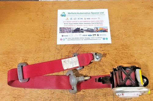 Isuzu n75 passenger seatbelt - n75,