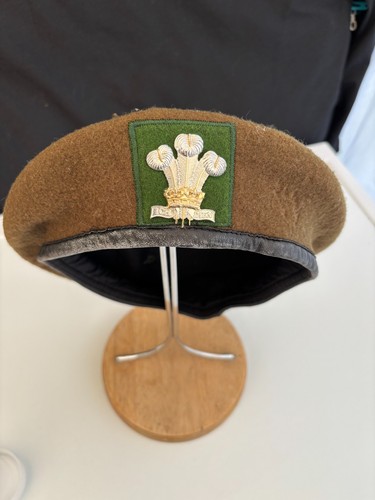 Royal welsh regiment khaki - welsh,