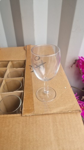 Wine glasses x48 - x48, catering