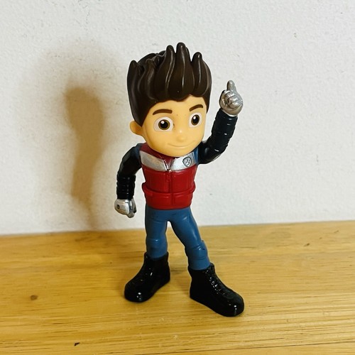 Ryder figure toy paw patrol - ryder,
